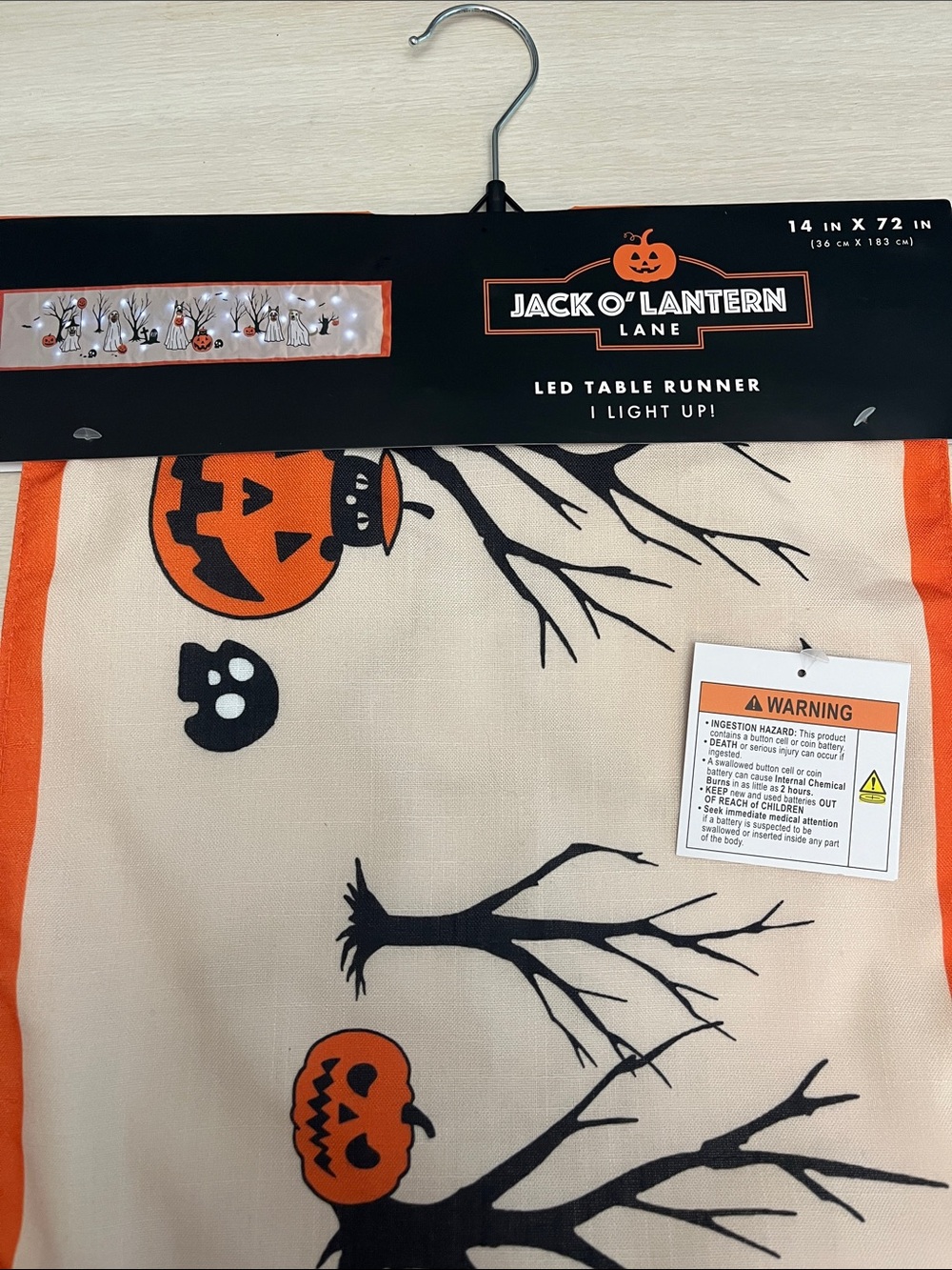 Halloween LED Light Up Ghost & Jack-o'-Lantern Table Runner - Picture 4 of 9